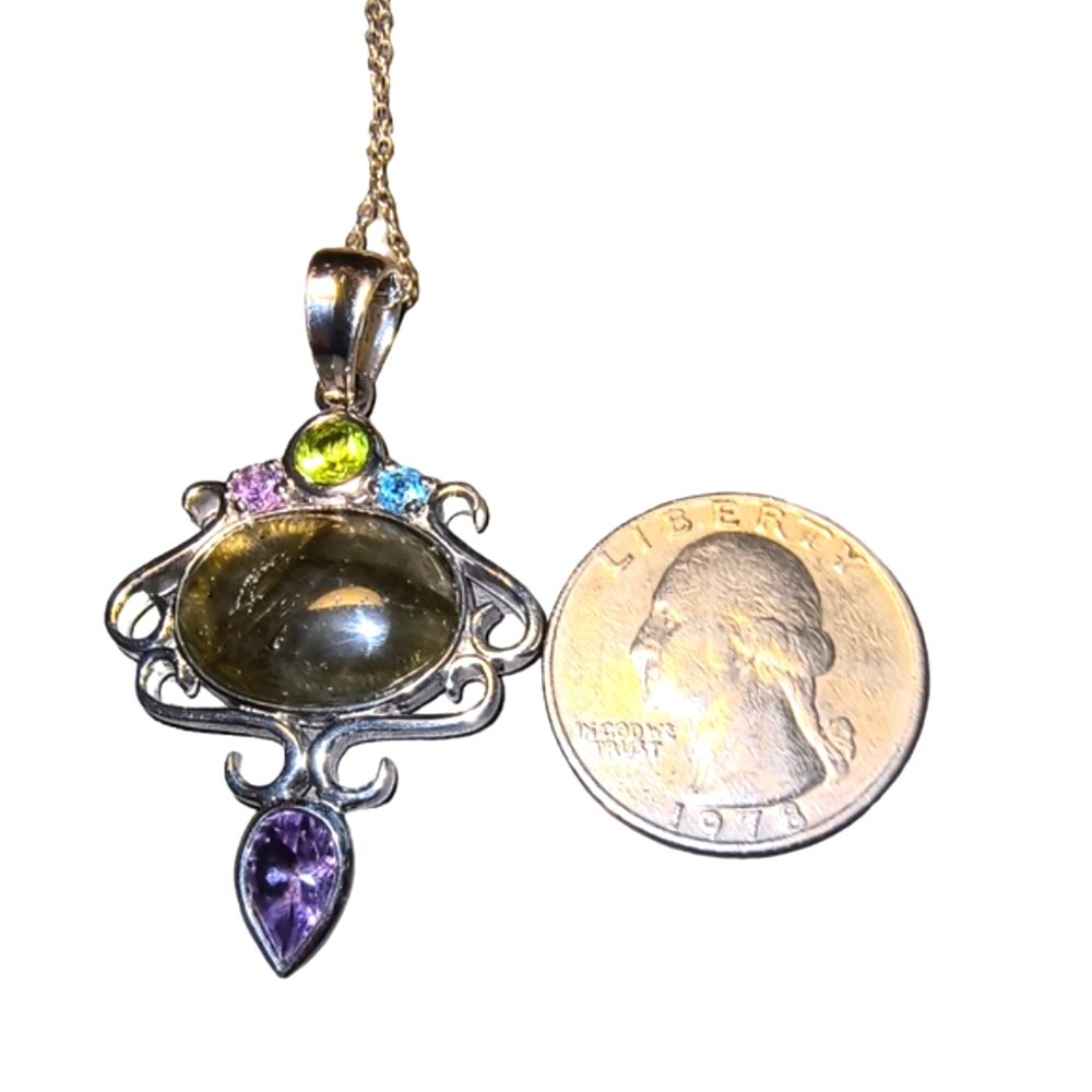 Labradorite, Amethyst & Sterling Silver Pendant - Picture 3 of 12